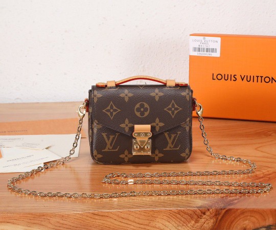 Louis Vuitton Micro Métis M81267